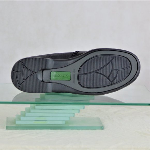 Hytest Rosie Women 8.5 W Black Safety Steel Toe - Picture 9 of 16